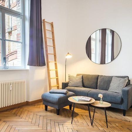Schwarzlins Loftraum - Stilvolles Apartment Mit Smart Tv, Netflix, Disney Plus, Schnellem Wlan, Parken, Nespresso Sankt Ingbert Dış mekan fotoğraf