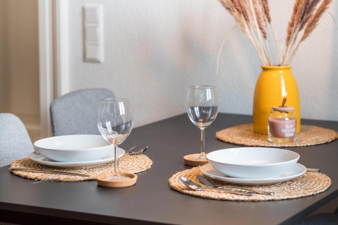 Schwarzlins Loftraum - Stilvolles Apartment Mit Smart Tv, Netflix, Disney Plus, Schnellem Wlan, Parken, Nespresso Sankt Ingbert Dış mekan fotoğraf